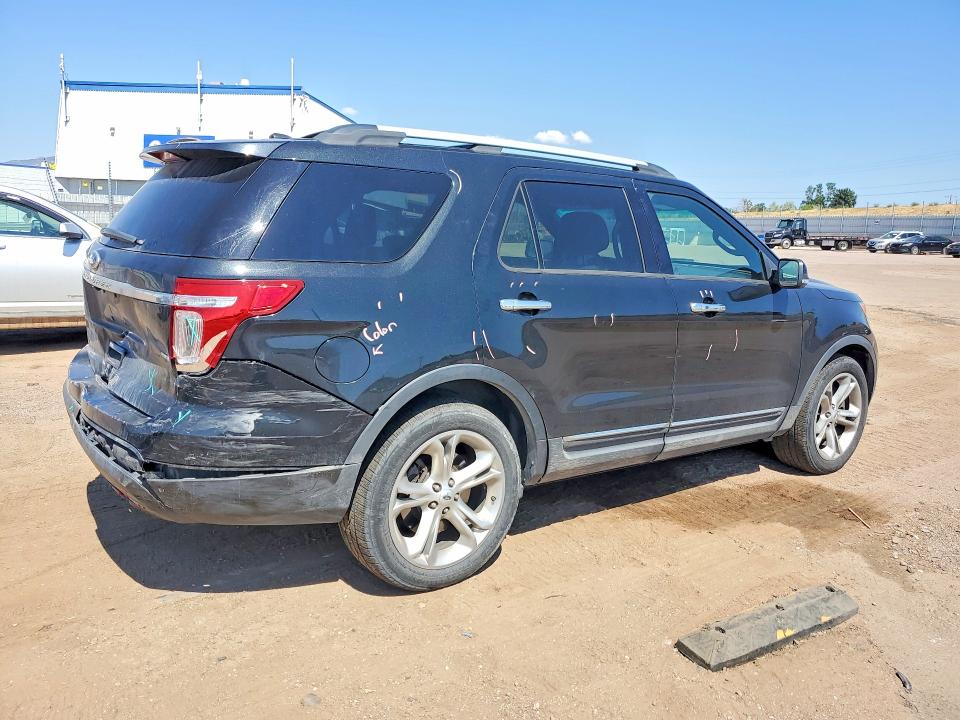 61180206 :رقم المزاد ، 1FM5K8F83FGB33116 vin ، 2015 Ford Explorer مزاد بيع