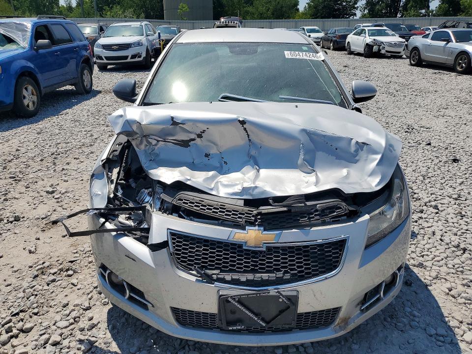 60474246 :رقم المزاد ، 1G1PE5SB6D7239229 vin ، 2013 Chevrolet Cruze مزاد بيع