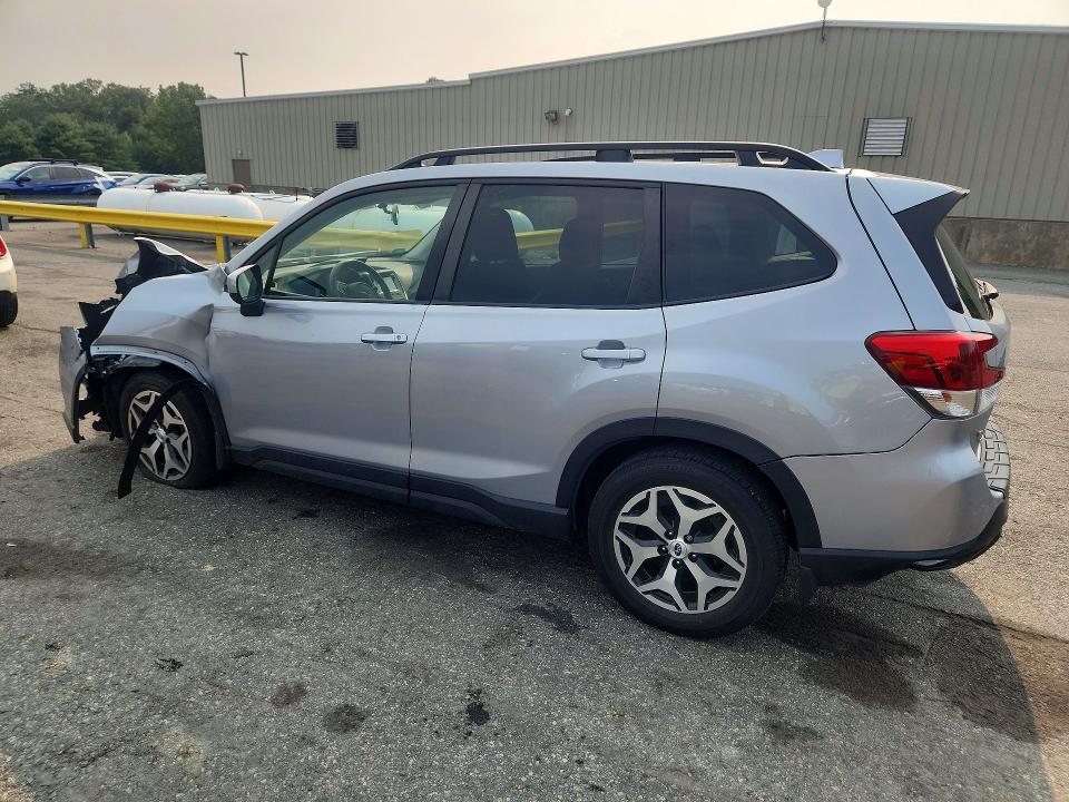 Продаж на аукціоні авто 2023 Subaru Forester, vin: JF2SKAEC4PH454762, номер лоту: 60888226