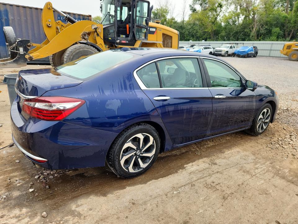 60803616 :رقم المزاد ، 1HGCR2F80HA225019 vin ، 2017 Honda Accord مزاد بيع