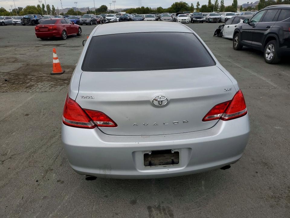 Продажа на аукционе авто 2007 Toyota Avalon, vin: 4T1BK36B27U246429, номер лота: 61062116