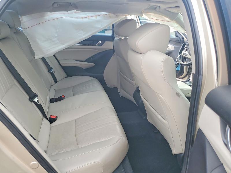 Auction sale of the 2020 Honda Accord, vin: 1HGCV2F96LA020706, lot number: 61939706
