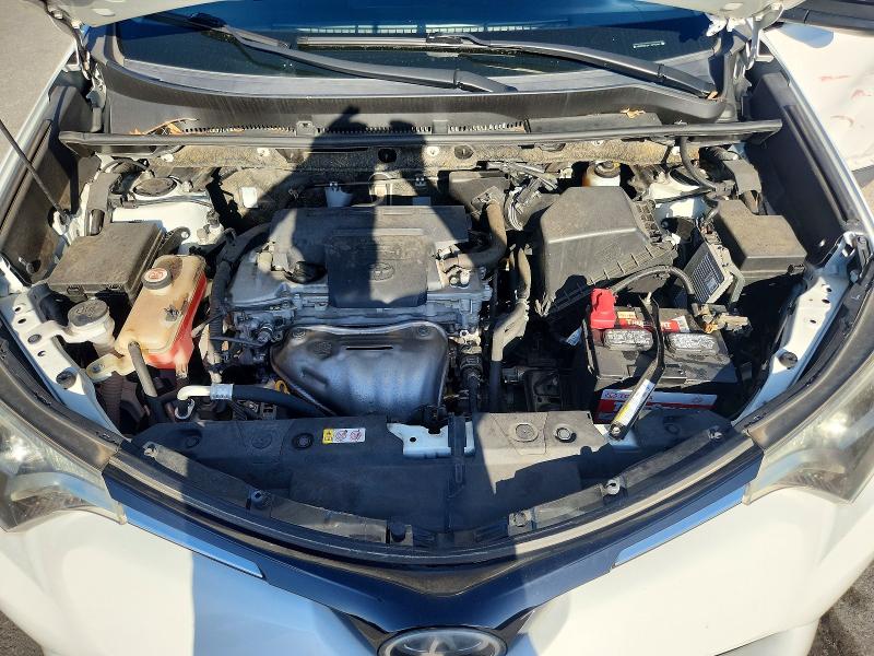 Продажа на аукционе авто 2018 Toyota Rav4, vin: JTMZFREV6JJ203937, номер лота: 62156716