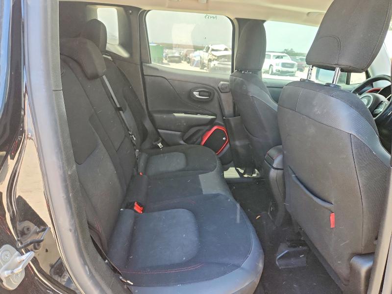 61020866 :رقم المزاد ، ZACCJBCT7GPC84081 vin ، 2016 Jeep Renegade مزاد بيع