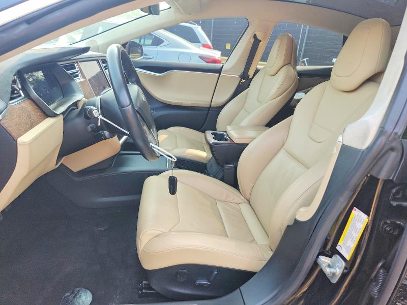 61293976 :رقم المزاد ، 5YJSA1E11HF190594 vin ، 2017 Tesla Model S مزاد بيع