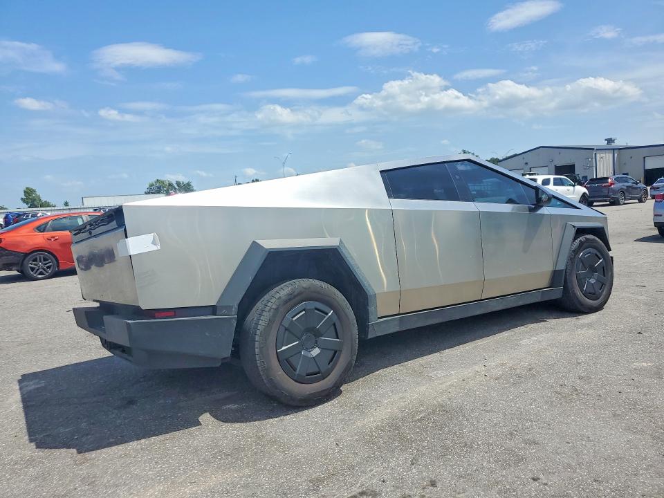 Продаж на аукціоні авто 2024 Tesla Cybertruck, vin: 7G2CEHED3RA041272, номер лоту: 62143046