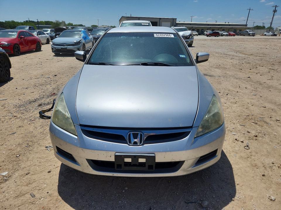 2006 Honda Accord მანქანა იყიდება აუქციონზე, vin: 1HGCM56326A121102, აუქციონის ნომერი: 62492966