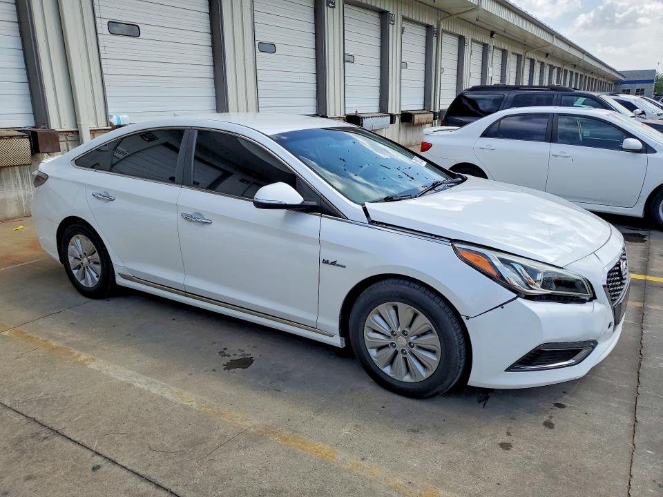 Продаж на аукціоні авто 2016 Hyundai Sonata Hybrid, vin: KMHE24L16GA022712, номер лоту: 59312726
