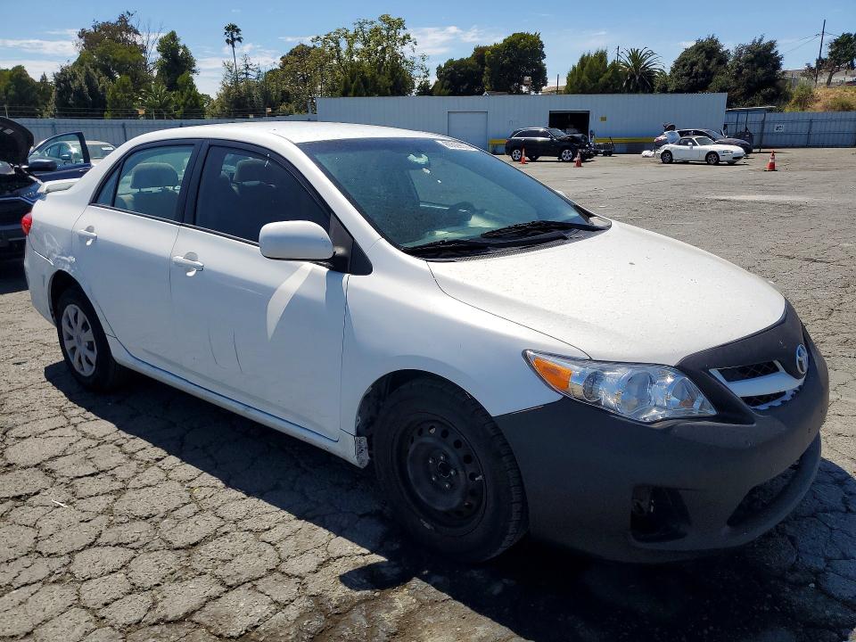 60529616 :رقم المزاد ، JTDBU4EE4B9169073 vin ، 2011 Toyota Corolla مزاد بيع