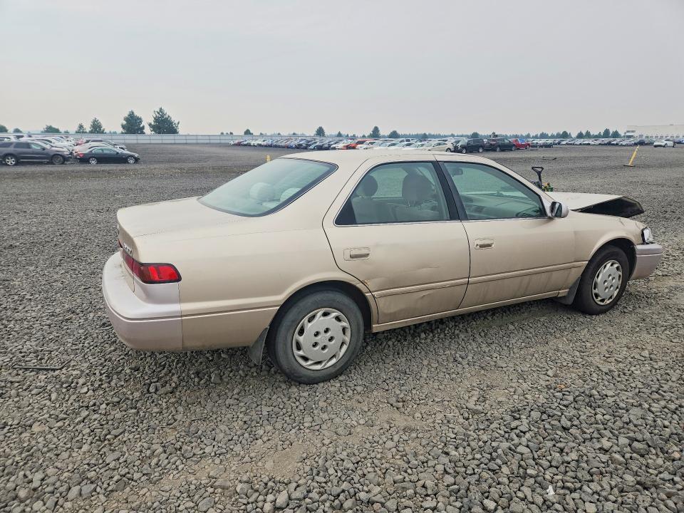 1998 Toyota Camry მანქანა იყიდება აუქციონზე, vin: JT2BG22K3W0119399, აუქციონის ნომერი: 61981636