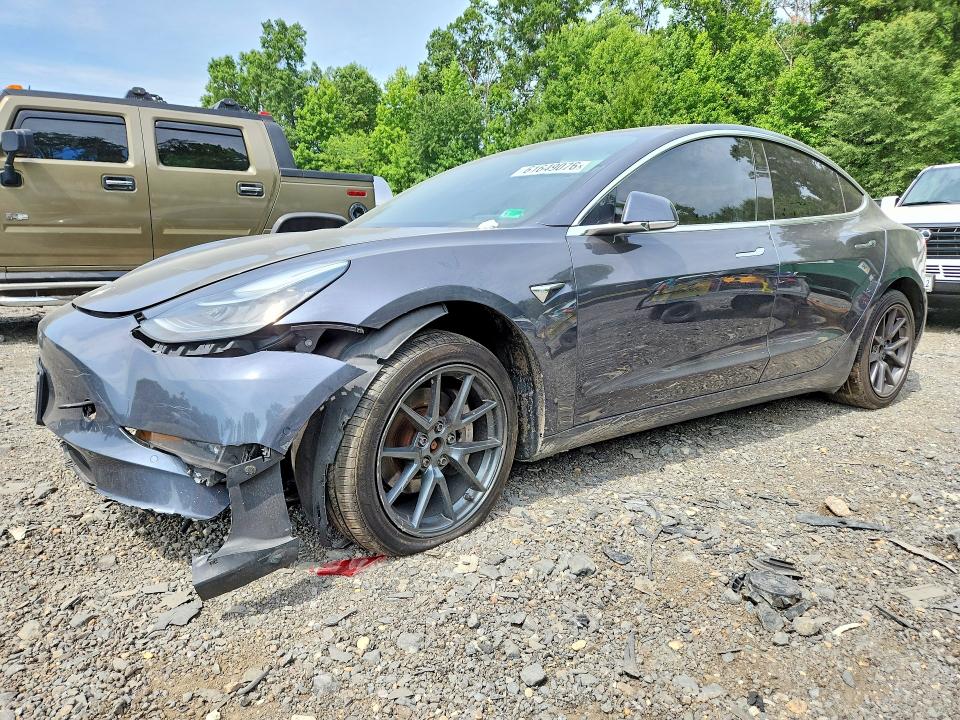 2018 Tesla Model 3 მანქანა იყიდება აუქციონზე, vin: 5YJ3E1EB8JF073621, აუქციონის ნომერი: 61649076