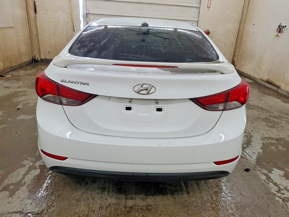 59881196 :رقم المزاد ، 5NPDH4AE3GH774199 vin ، 2016 Hyundai Elantra مزاد بيع