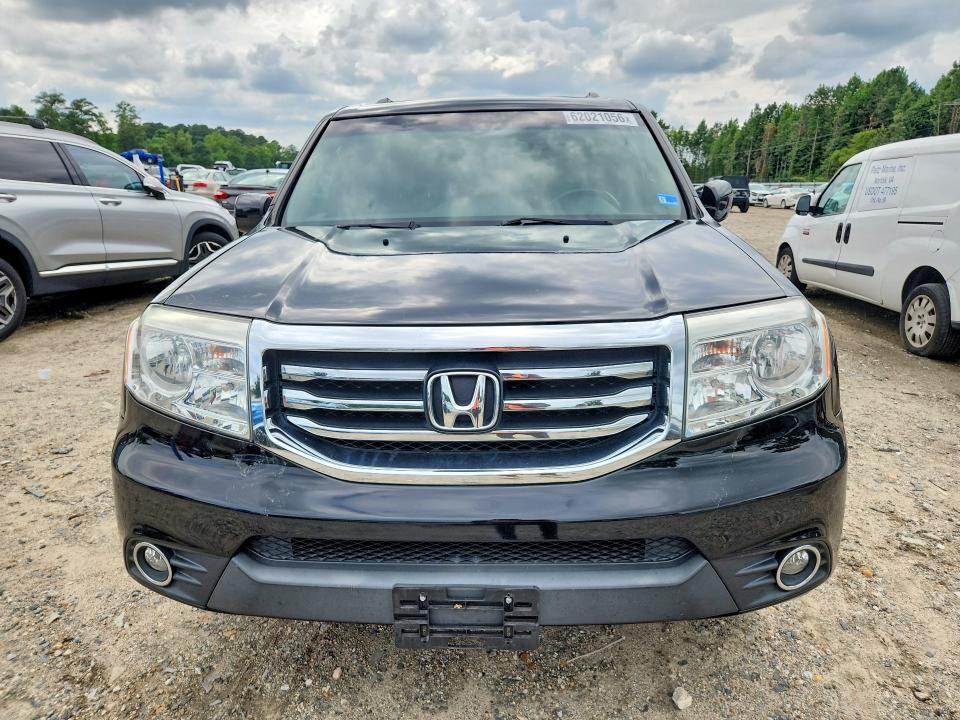 62021056 :رقم المزاد ، 5FNYF3H57FB024003 vin ، 2015 Honda Pilot مزاد بيع