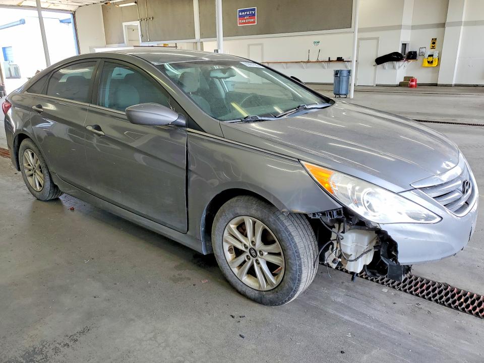 2014 Hyundai Sonata მანქანა იყიდება აუქციონზე, vin: 5NPEB4AC3EH928640, აუქციონის ნომერი: 85991555