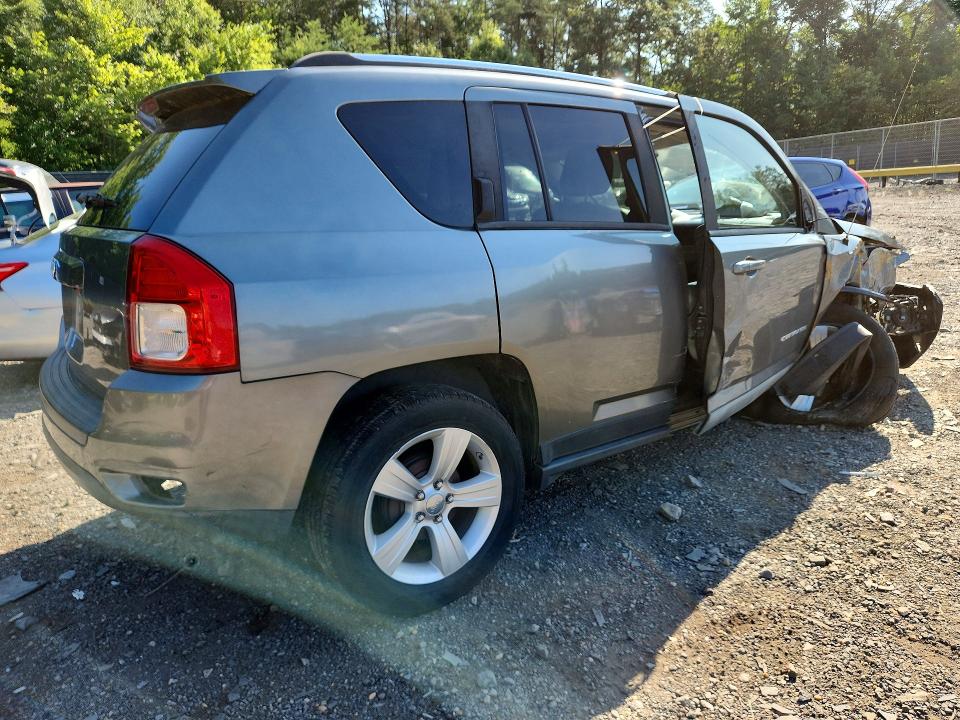 62665796 :رقم المزاد ، 1C4NJCBB8CD520690 vin ، 2012 Jeep Compass مزاد بيع