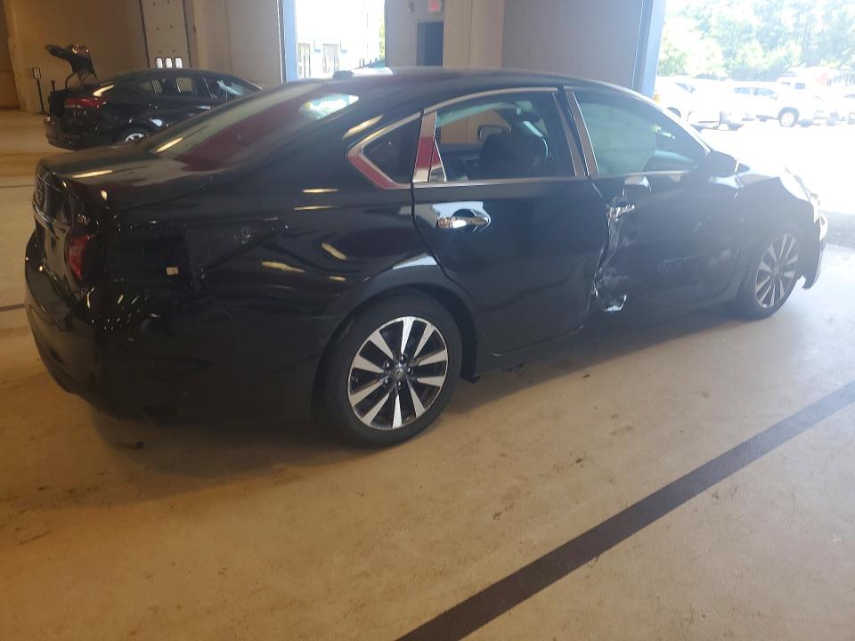 Aukcja sprzedaży 2017 Nissan Altima, vin: 1N4AL3AP2HC247528, numer aukcji: 55420746