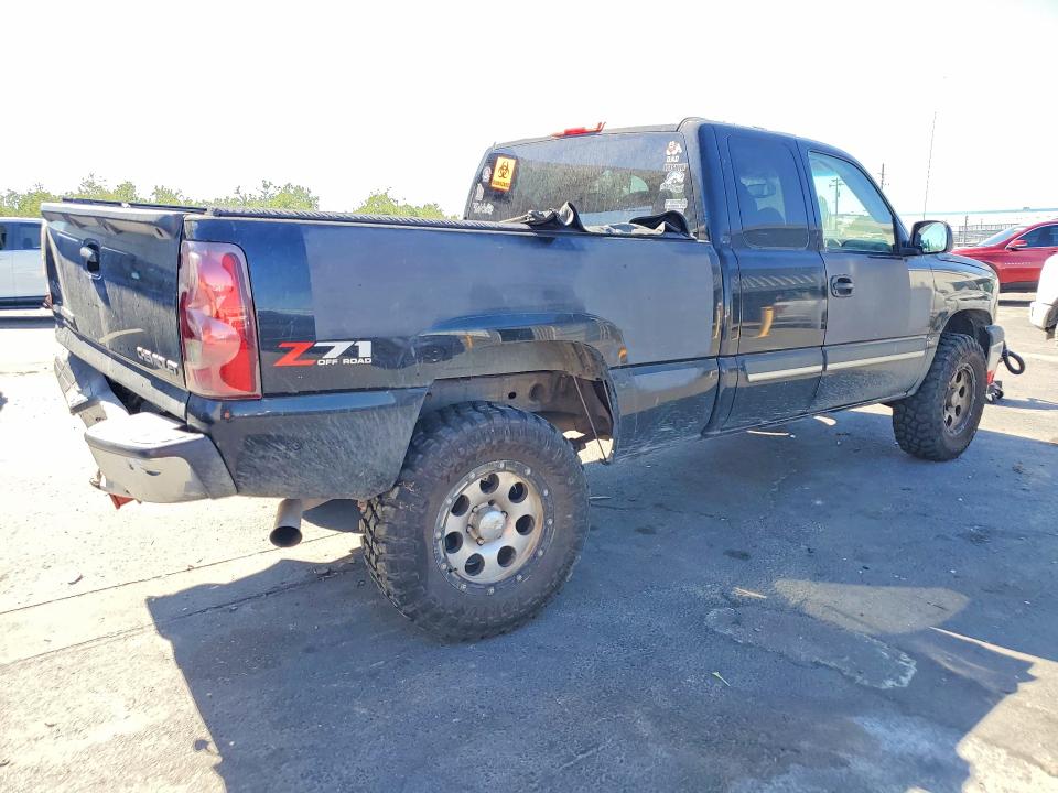 2003 Chevrolet Silverado მანქანა იყიდება აუქციონზე, vin: 2GCEK19V531270385, აუქციონის ნომერი: 60998796