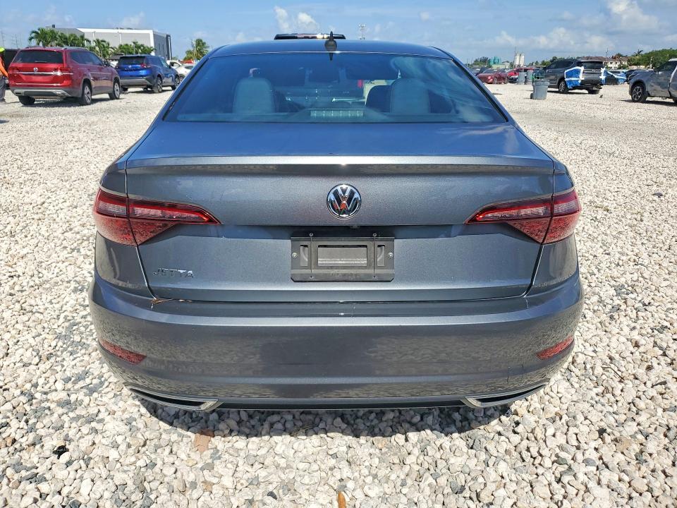 62069936 :رقم المزاد ، 3VWCB7BU2LM055547 vin ، 2020 Volkswagen Jetta مزاد بيع
