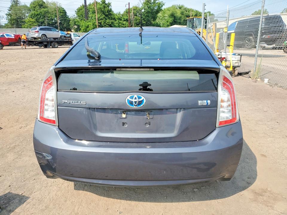 60681066 :رقم المزاد ، JTDKN3DU7D5699211 vin ، 2013 Toyota Prius مزاد بيع