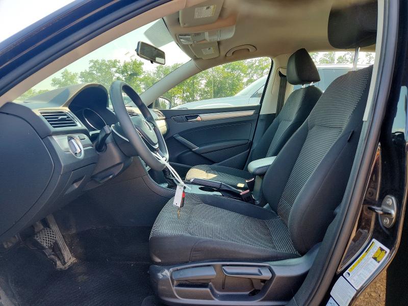 2017 Volkswagen Passat მანქანა იყიდება აუქციონზე, vin: 1VWAT7A39HC073923, აუქციონის ნომერი: 62194986