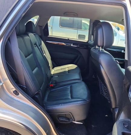 59071806 :رقم المزاد ، 5XYKT3A61FG662290 vin ، 2015 Kia Sorento مزاد بيع