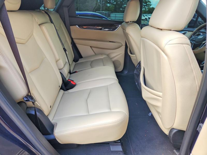 63300326 :رقم المزاد ، 1GYKNARS3HZ120090 vin ، 2017 Cadillac Xt5 مزاد بيع
