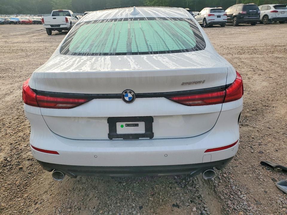 60037966 :رقم المزاد ، WBA53AK08R7R11856 vin ، 2024 Bmw 228i مزاد بيع