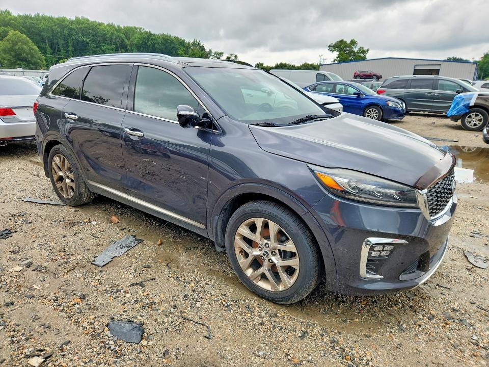 60863996 :رقم المزاد ، 5XYPK4A56KG479399 vin ، 2019 Kia Carnival Lx Fwd مزاد بيع