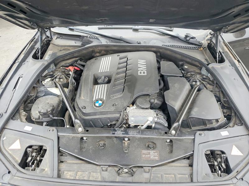2011 Bmw 528i მანქანა იყიდება აუქციონზე, vin: WBAFR1C50BC741079, აუქციონის ნომერი: 59366426