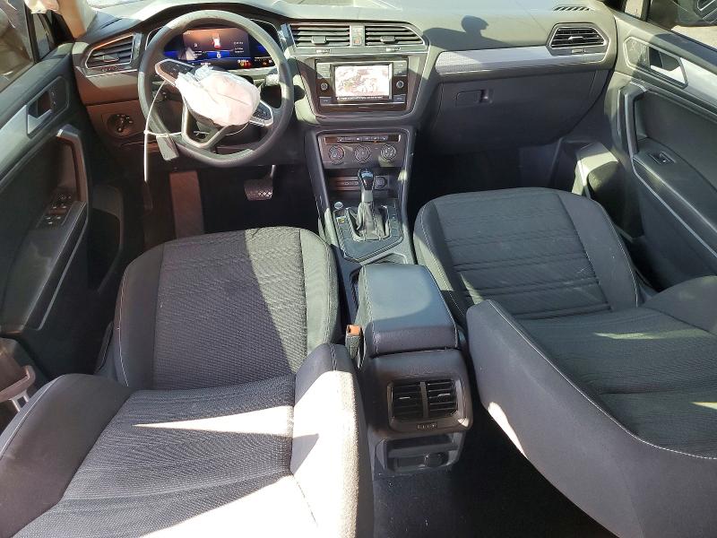 Продаж на аукціоні авто 2022 Volkswagen Tiguan, vin: 3VV1B7AX0NM013761, номер лоту: 61543916