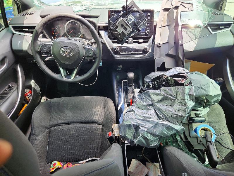 60733506 :رقم المزاد ، 5YFS4MCE7NP139065 vin ، 2022 Toyota Corolla مزاد بيع