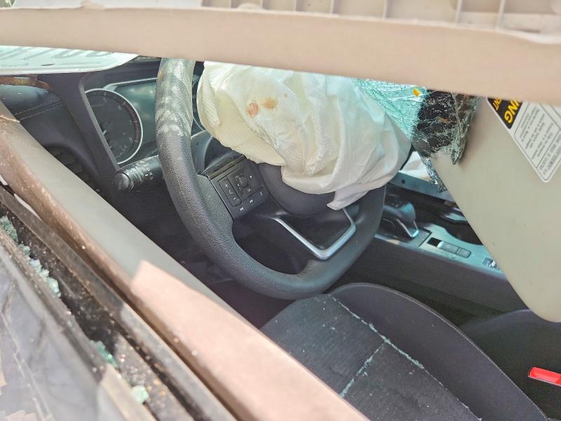 62102746 :رقم المزاد ، 5N1AT3AA7MC687837 vin ، 2021 Nissan Rogue مزاد بيع