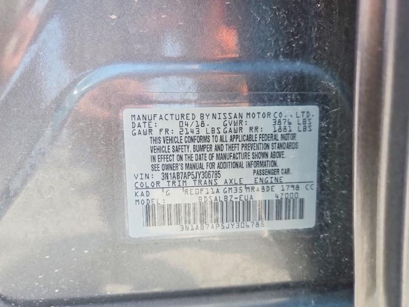 62826136 :رقم المزاد ، 3N1AB7AP5JY306785 vin ، 2018 Nissan Sentra مزاد بيع