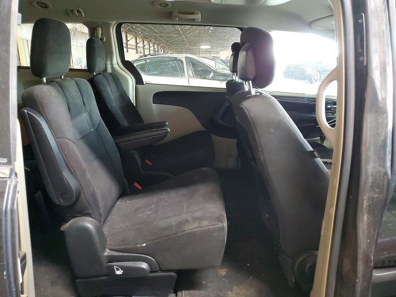 61381906 :رقم المزاد ، 2A4RR5DG2BR715852 vin ، 2011 Chrysler Town & Country مزاد بيع