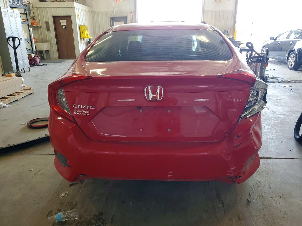 85978725 :رقم المزاد ، 2HGFC2F68JH596093 vin ، 2018 Honda Civic مزاد بيع