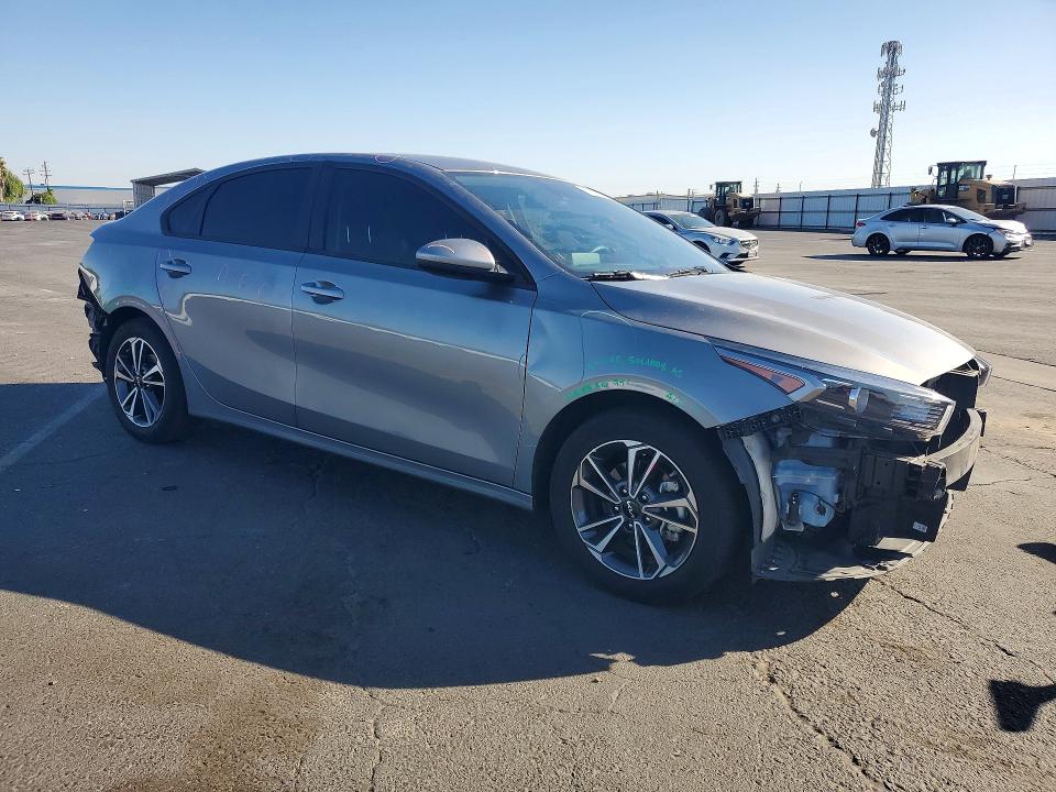 Продаж на аукціоні авто 2024 Kia Forte, vin: 3KPF24AD2RE794937, номер лоту: 62272756