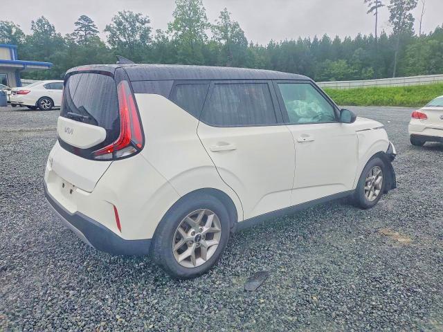 2024 Kia Soul მანქანა იყიდება აუქციონზე, vin: KNDJ23AU5R7228825, აუქციონის ნომერი: 62314096