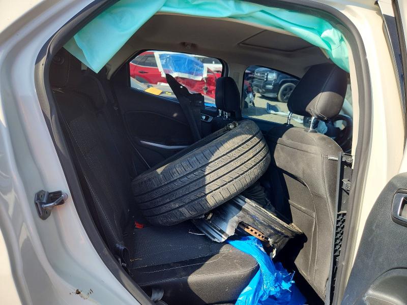 59639186 :رقم المزاد ، MAJ6P1UL0JC239022 vin ، 2018 Ford Ecosport مزاد بيع