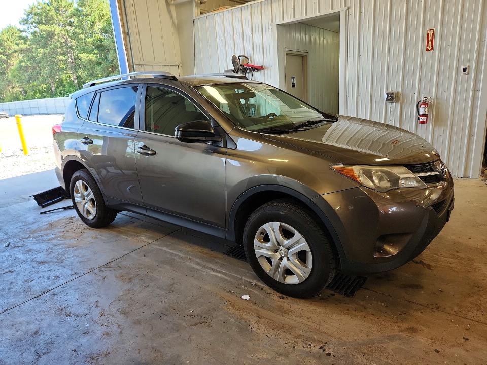 60460936 :رقم المزاد ، 2T3BFREV6FW274646 vin ، 2015 Toyota Rav4 مزاد بيع
