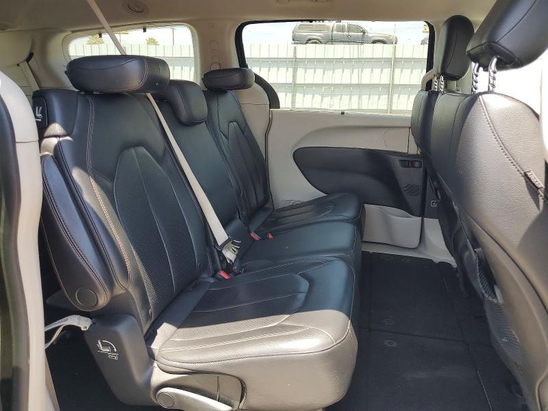 Продажа на аукционе авто 2018 Chrysler Pacifica, vin: 2C4RC1BG8JR112356, номер лота: 61443256