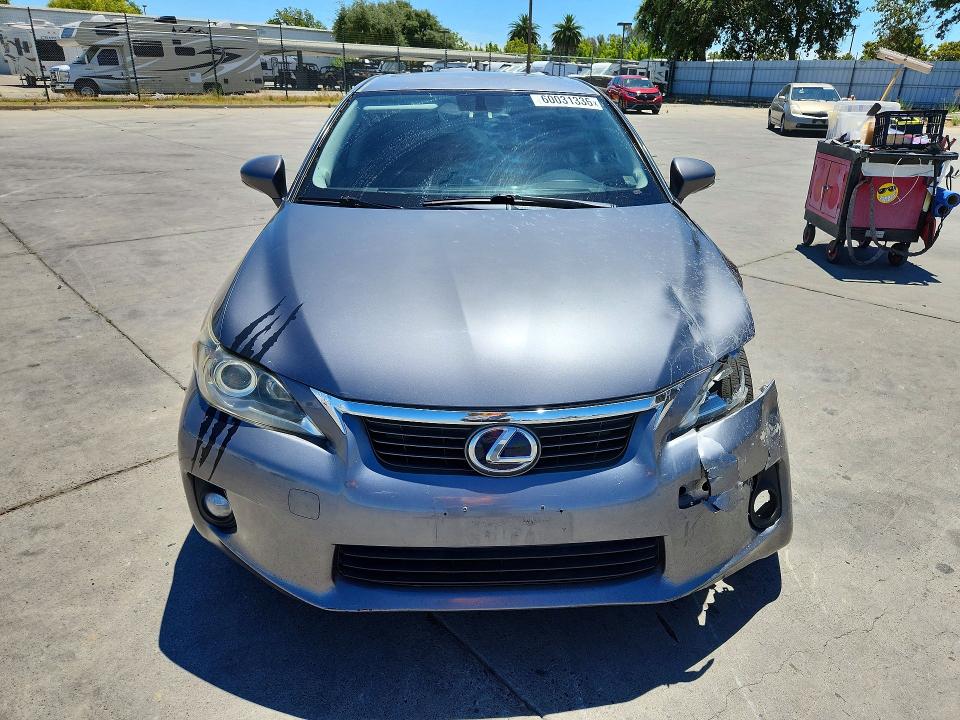 2014 Lexus Ct მანქანა იყიდება აუქციონზე, vin: JTHKD5BHXE2196584, აუქციონის ნომერი: 60031336