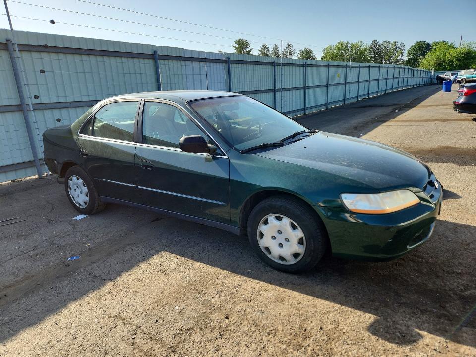 95588735 :رقم المزاد ، 1HGCG6658YA123650 vin ، 2000 Honda Accord مزاد بيع