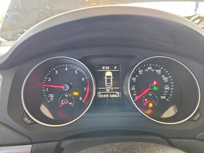 62523656 :رقم المزاد ، 3VWDB7AJ7HM395781 vin ، 2017 Volkswagen Jetta مزاد بيع