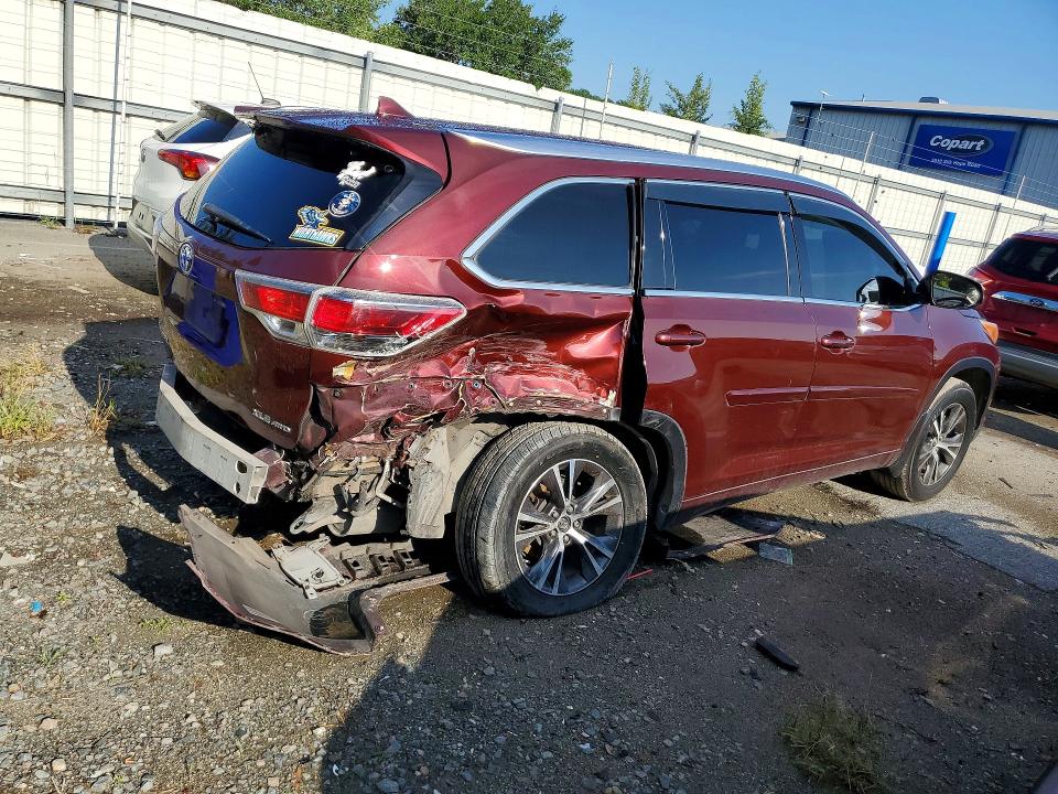 Продаж на аукціоні авто 2016 Toyota Highlander, vin: 5TDJKRFH7GS301470, номер лоту: 61395886