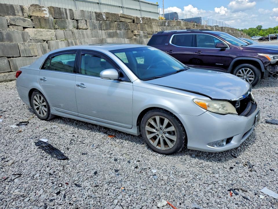 2011 Toyota Avalon მანქანა იყიდება აუქციონზე, vin: 4T1BK3DB2BU399114, აუქციონის ნომერი: 60675366
