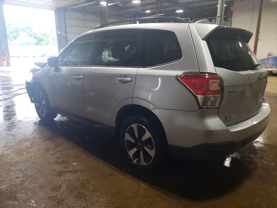 63119046 :رقم المزاد ، JF2SJAEC1JH512501 vin ، 2018 Subaru Forester مزاد بيع