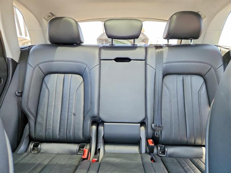 Продаж на аукціоні авто 2018 Audi Q5, vin: WA1BNAFY5J2089867, номер лоту: 61738306