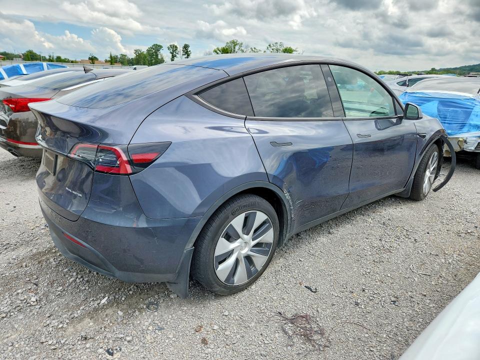 Продажа на аукционе авто 2023 Tesla Model Y, vin: 7SAYGAEE6PF860900, номер лота: 61136016