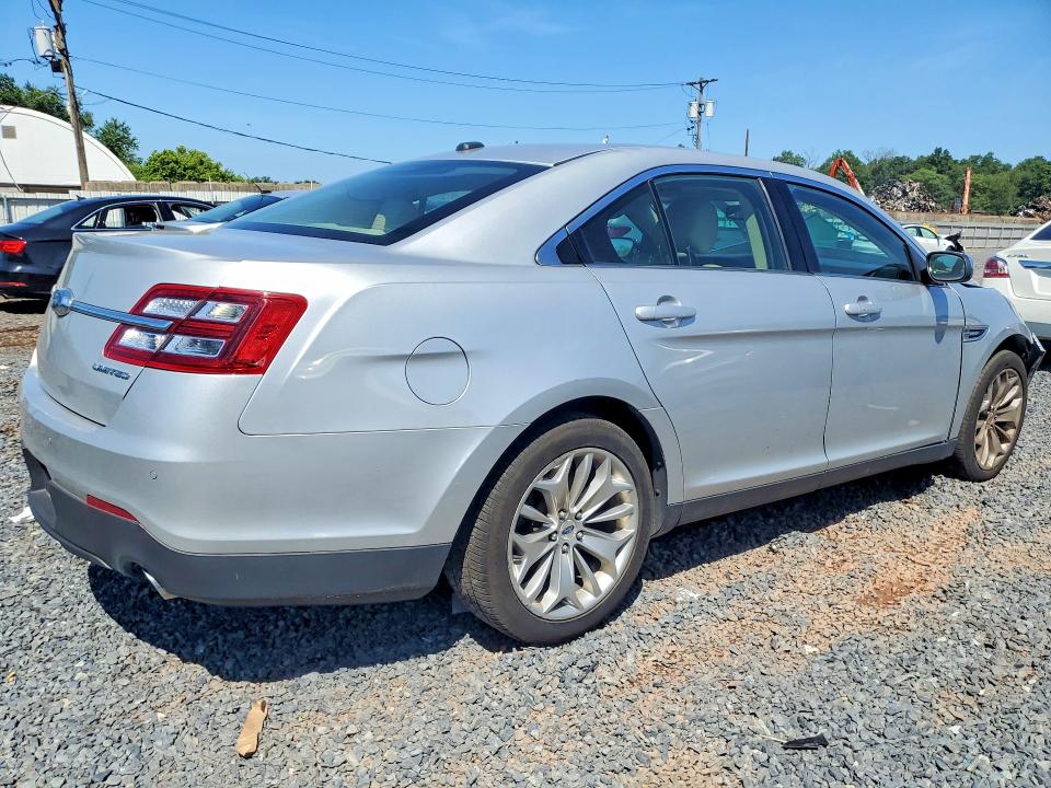 61585016 :رقم المزاد ، 1FAHP2F87KG114519 vin ، 2019 Ford Taurus مزاد بيع