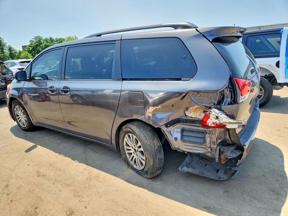 2014 Toyota Sienna მანქანა იყიდება აუქციონზე, vin: 5TDYK3DC7ES450607, აუქციონის ნომერი: 62126016